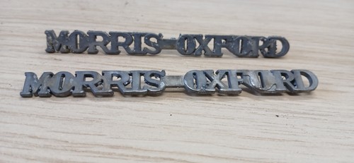 Pair morris oxford car - ,