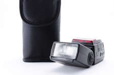 Nikon Speedlight SB-600 Near
