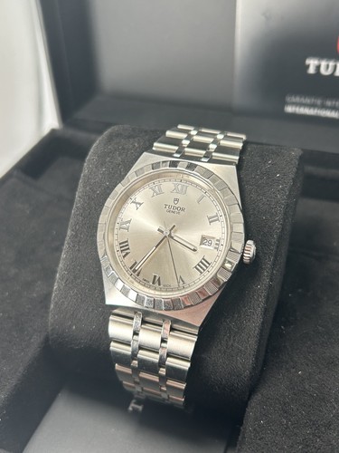 Tudor royal 38mm men watch - 38mm,
