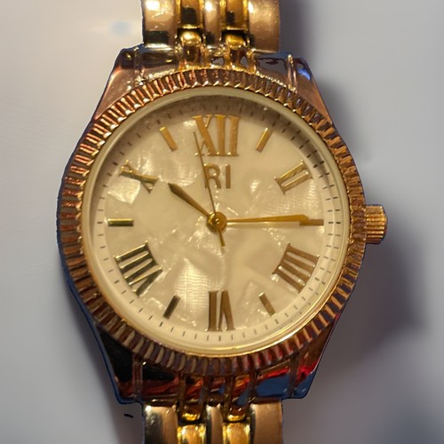 Quartz wristwatch river - wristwatch, island