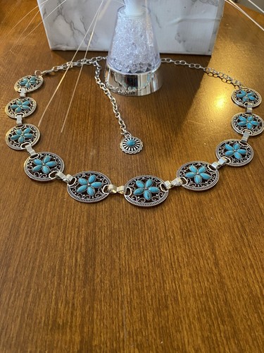 Silver colour turquoise - silver,