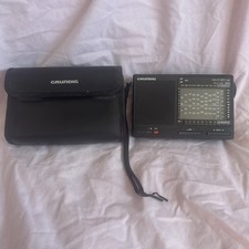 GRUNDIG YACHT BOY 222 SW LW MW