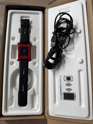 Pebble smartwatch kickstarter - pebble,
