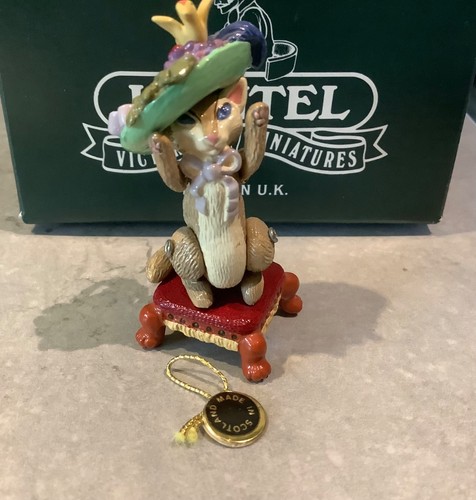 Hantel pewter miniature - hantel,