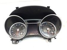 GENUINE 2017 MERCEDES A CLASS  A1769000904 INSTUMENT CLUSTER
