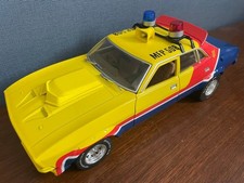 Moie car Interceptor Yellow