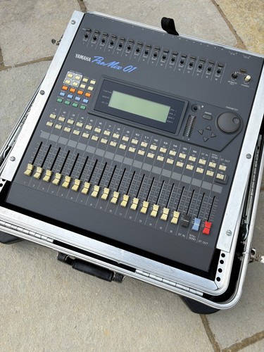Yamaha pro mix digital - pro, 01
