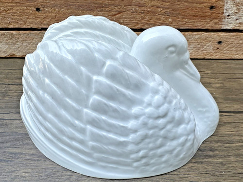 Rare vintage shelley swan - vintage,