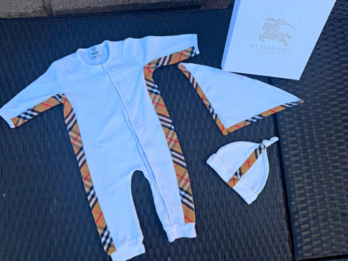 Burberry baby piece - burberry,