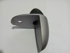 single foot from Kef psw2000