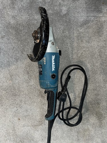 Makita ga9020 corded angle - ga9020,
