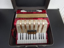 Accordion Hohner Student IV 40 Basses