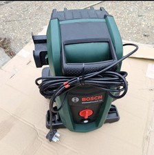Bosch Universal Aquatak 125