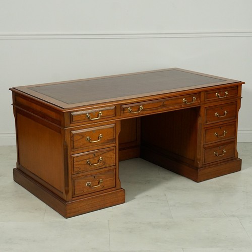 Executive english pedestal - executive,