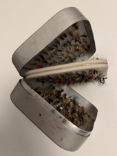 Wheatley Silmalloy Fly Box with 137 Traditional Flies - Wets, Dries, Nymphs