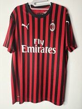 Excellent BNWT Genuine AC