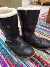 UGG Women's Size 2 UK Boots