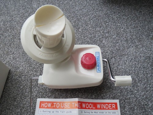 Wool winder boxed new with - boxed,