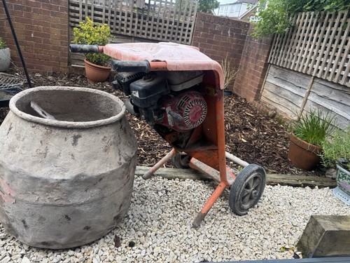 Honda gx120 petrol cement - petrol,