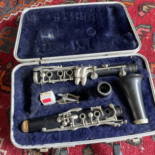 Artley 17s clarinet with hard - artley,