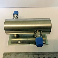 UHV sample chamber 1/8" side