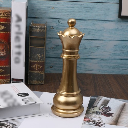 Large gold queen - chess, piece