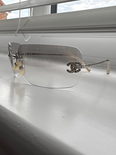 Vintage chanel rimless clear - rimless,