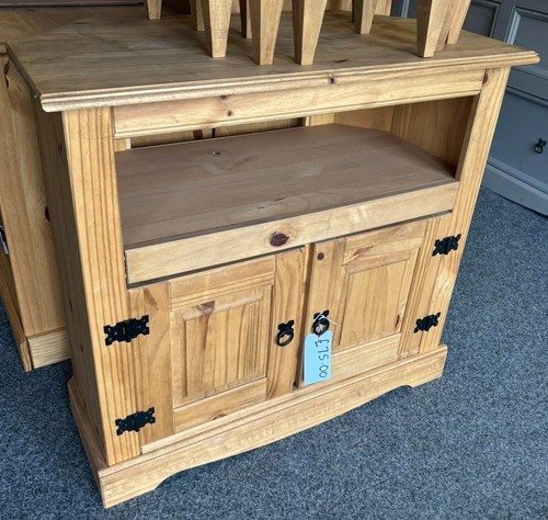 Corona corner pine unit - corona,