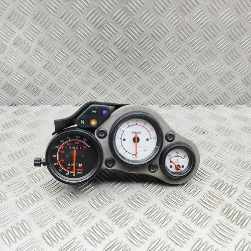 Yamaha szr speedo clocks - speedo,