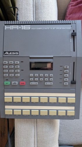 Alesis vintage - alesis,