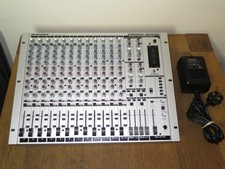 Behringer EURORACK MX2642A