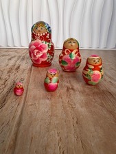 Wooden Russian Nesting Dolls Matryoshka 5 Piece Set Hand Painted Vintage Bright