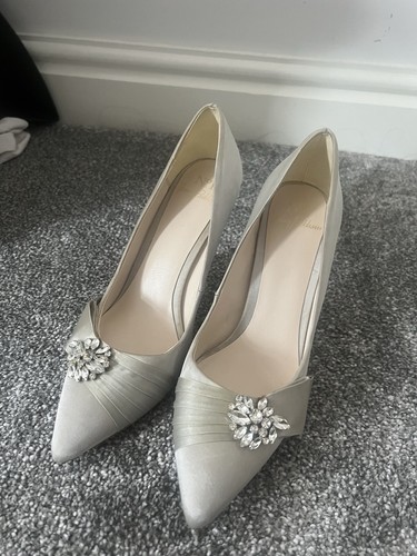 Silver satin jenny - satin,