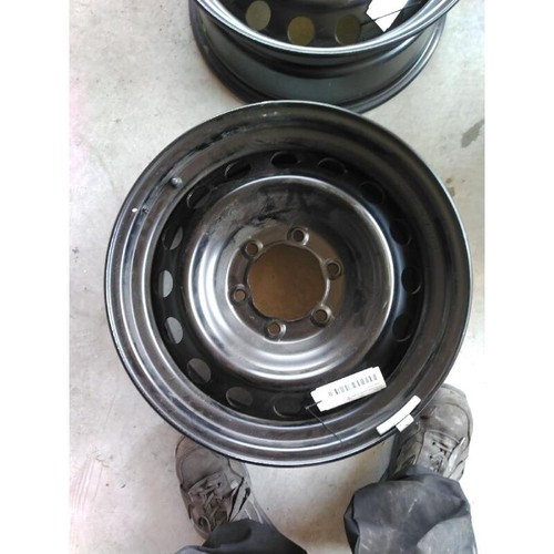 Rim wheel toyota hilux - rim,