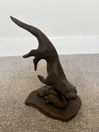 Cold cast bronze resin otter - cold,
