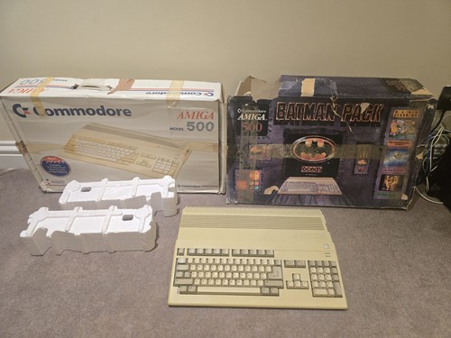 Commodore amiga 500 batman - commodore,