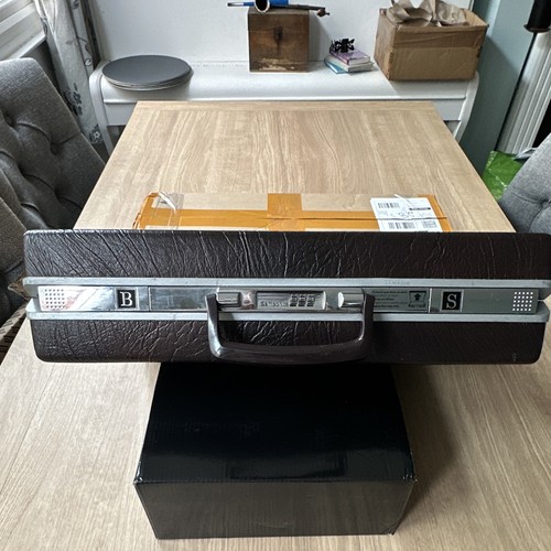 Samsonite vintage hard leather - samsonite,