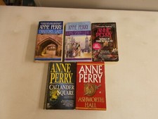 5 ANNE PERRY # CHARLOTTE & THOMAS PITT GATE SPOON HANOVER CALLANDER ASHWORTH pb