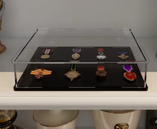 Medal storage box show - box, off