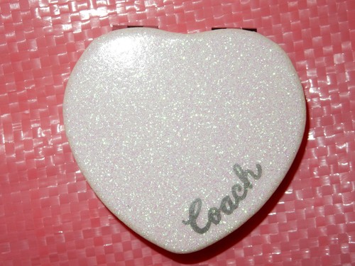 Coach glitter heart compact - heart,
