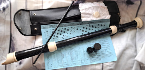 Tenor recorder with key - key, –