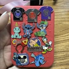 Pinfolio Board w/ 21 Assorted Disney Trading Pins Diamond Backs Disneyland 2025