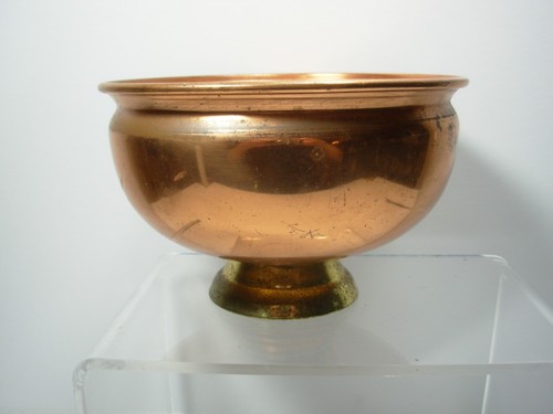 Copper bowl with foot - copper, foot.