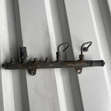 Renault Trafic Vivaro Primastar 1.9 2000-2006 Fuel Rail Injector Sending Unit