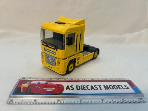Corgi modern truck - corgi, joal