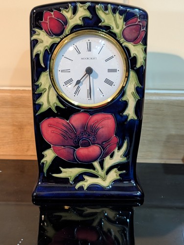Moorcroft pottery anemone - moorcroft,