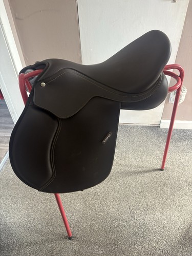 Wintec close contact saddle