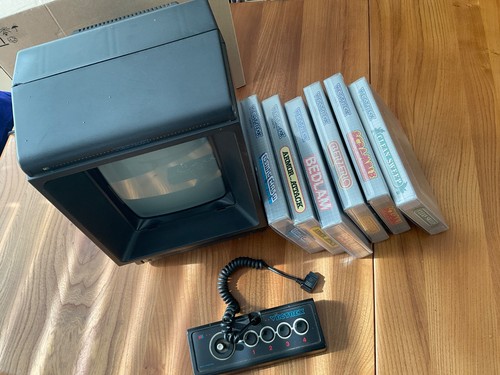 Vectrex console with games - mb,