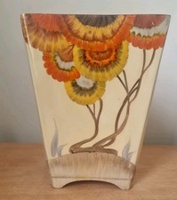 Clarice Cliff Vase shape 200