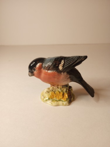 Beswick bullfinch 1042 - bullfinch,